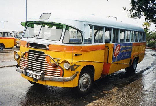 Ônibus Antigo